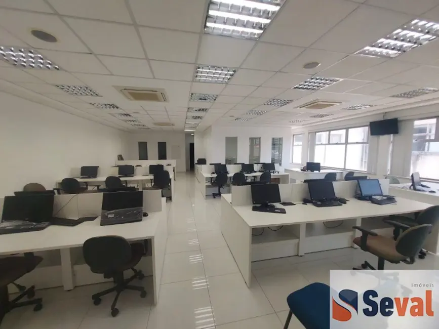 Foto 1 de Sala Comercial para alugar, 240m2 em Centro, São Paulo - SP