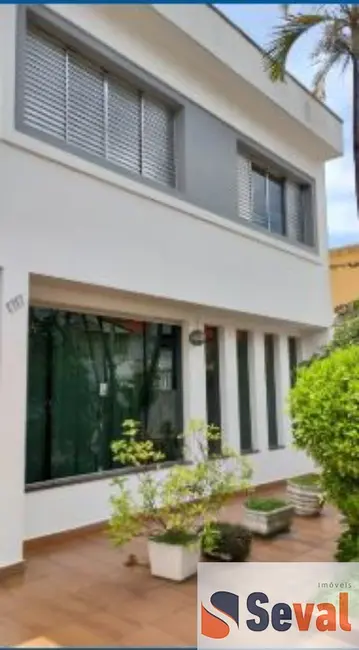 Sobrado com 4 quartos à venda e para alugar, 330m2 em Ipiranga, São Paulo - SP - imagem 7 Foto 7 de Sobrado com 4 quartos à venda e para alugar, 330m2 em Ipiranga, São Paulo - SP