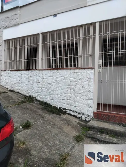 Casa com 2 quartos para alugar, 85m2 em Vila Dom Pedro I, São Paulo - SP - imagem 3 Foto 3 de Casa com 2 quartos para alugar, 85m2 em Vila Dom Pedro I, São Paulo - SP