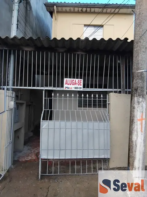 Foto 2 de Sobrado com 2 quartos para alugar, 60m2 em Vila Brasílio Machado, São Paulo - SP