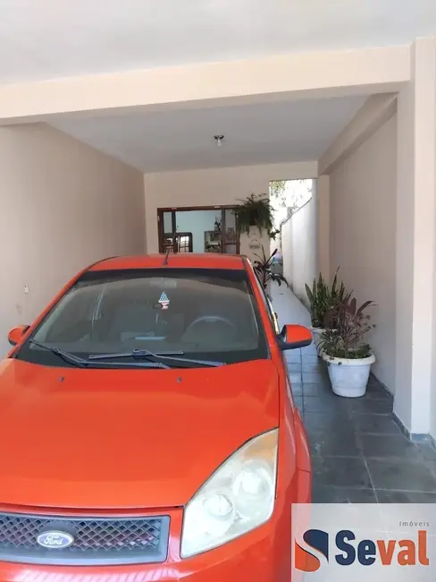 Foto 3 de Sobrado com 5 quartos à venda, 220m2 em São João Clímaco, São Paulo - SP