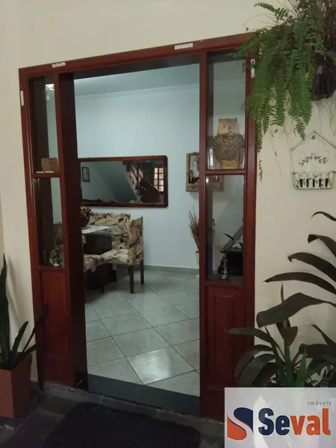 Foto 4 de Sobrado com 5 quartos à venda, 220m2 em São João Clímaco, São Paulo - SP