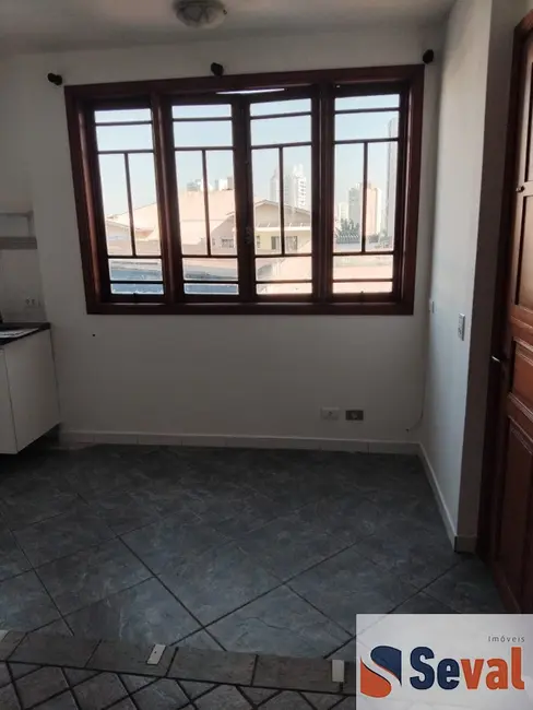 Foto 2 de Apartamento com 2 quartos para alugar, 65m2 em Vila Gumercindo, São Paulo - SP