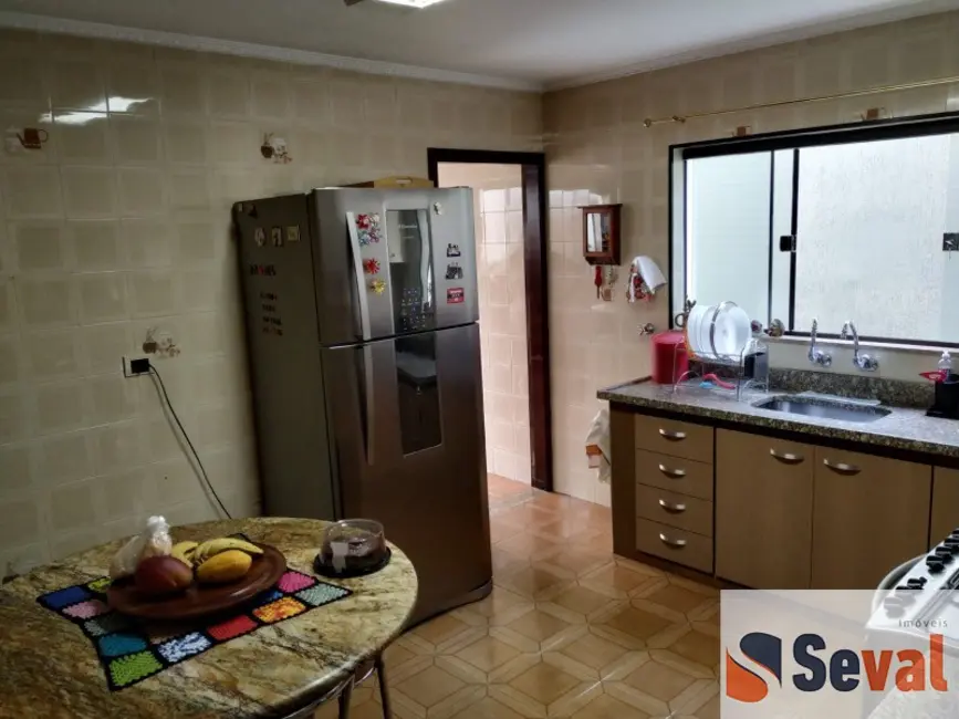 Foto 8 de Sobrado com 4 quartos à venda, 237m2 em Parque Fongaro, São Paulo - SP