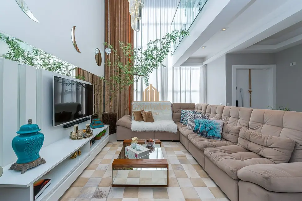 Foto 3 de Casa com 5 quartos à venda, 440m2 em Capão Raso, Curitiba - PR