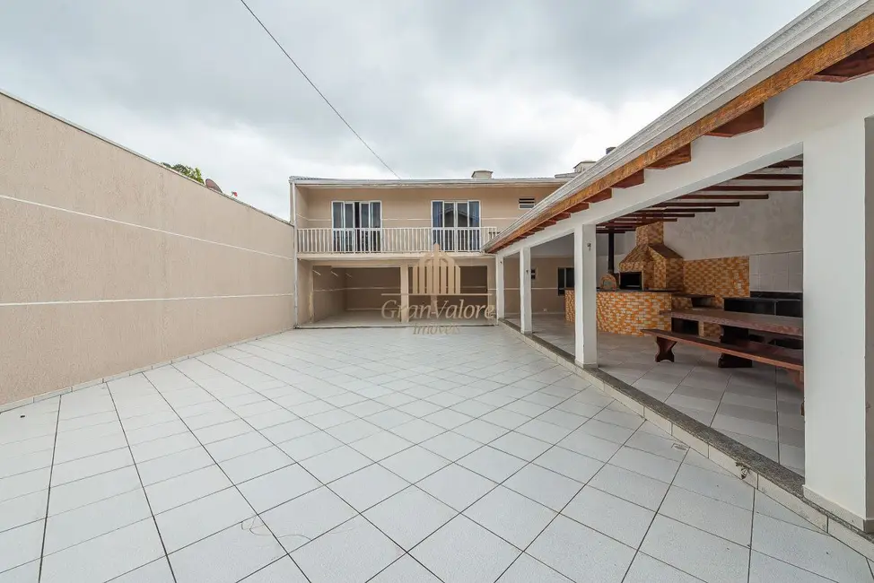 Foto 3 de Casa com 6 quartos à venda, 390m2 em Novo Mundo, Curitiba - PR