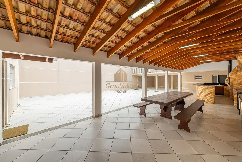 Foto 7 de Casa com 6 quartos à venda, 390m2 em Novo Mundo, Curitiba - PR