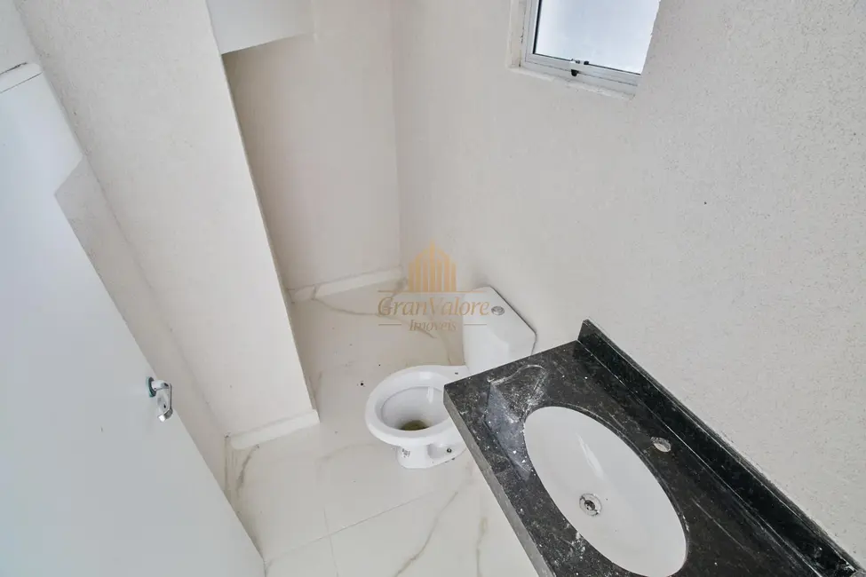 Sobrado com 3 quartos à venda, 122m2 em Hauer, Curitiba - PR - imagem 7 Foto 7 de Sobrado com 3 quartos à venda, 122m2 em Hauer, Curitiba - PR