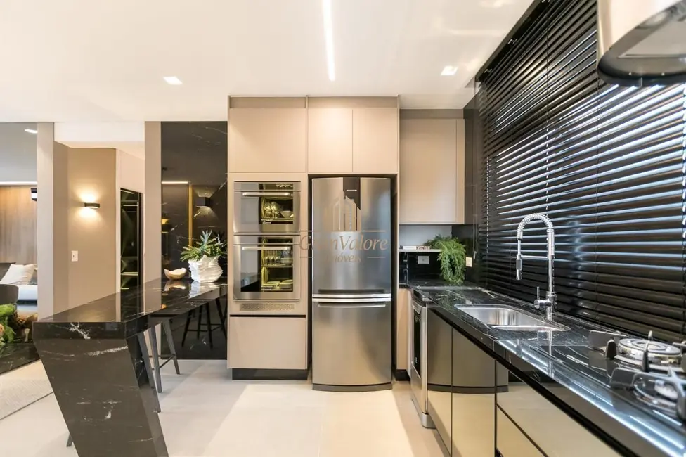 Apartamento com 3 quartos à venda, 127m2 em Bigorrilho, Curitiba - PR - imagem 6 Foto 6 de Apartamento com 3 quartos à venda, 127m2 em Bigorrilho, Curitiba - PR