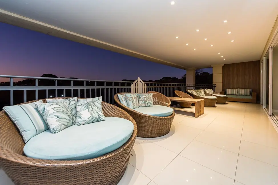 Foto 9 de Casa com 4 quartos à venda, 370m2 em Santa Felicidade, Curitiba - PR