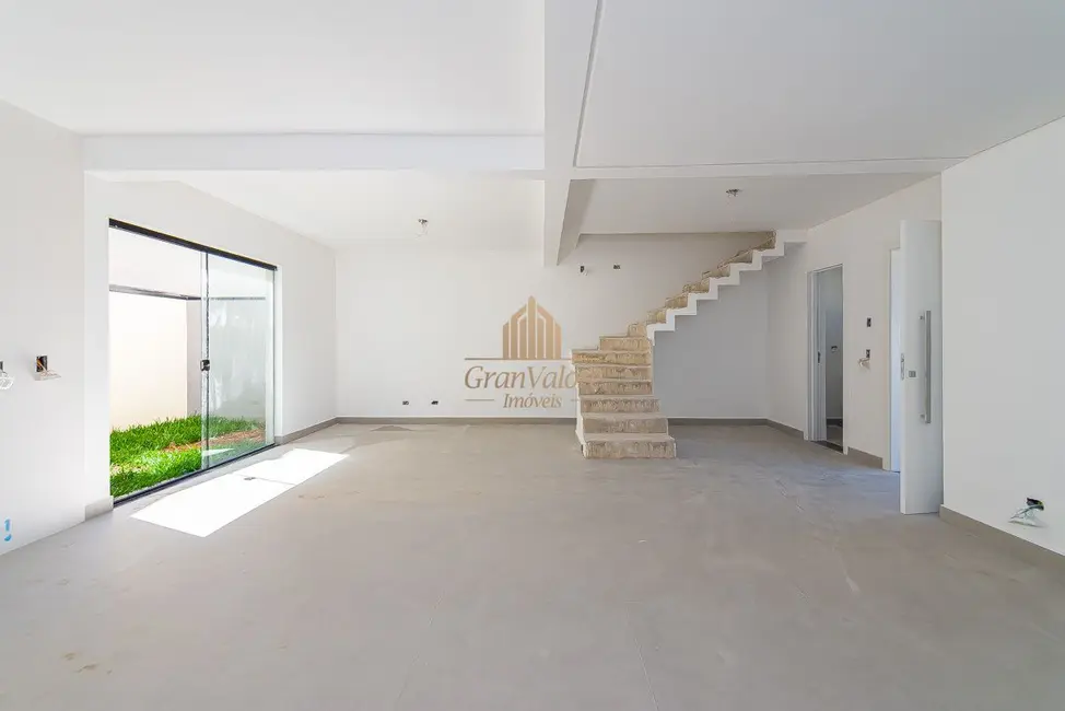 Casa com 3 quartos à venda, 135m2 em Boqueirão, Curitiba - PR - imagem 3 Foto 3 de Casa com 3 quartos à venda, 135m2 em Boqueirão, Curitiba - PR