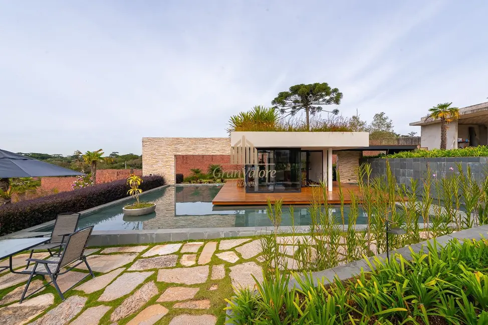 Casa com 2 quartos à venda, 470m2 em Jardim Carmela, Campo Largo - PR - imagem 3 Foto 3 de Casa com 2 quartos à venda, 470m2 em Jardim Carmela, Campo Largo - PR