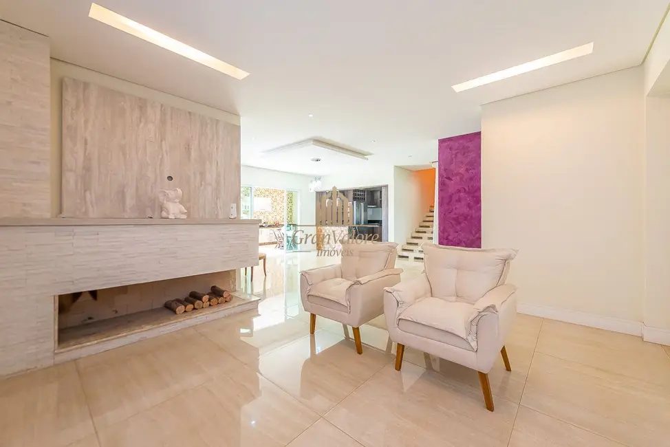 Foto 9 de Casa com 3 quartos à venda, 280m2 em Santa Terezinha, Colombo - PR