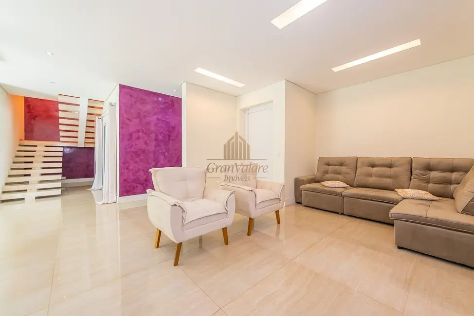 Foto 7 de Casa com 3 quartos à venda, 280m2 em Santa Terezinha, Colombo - PR