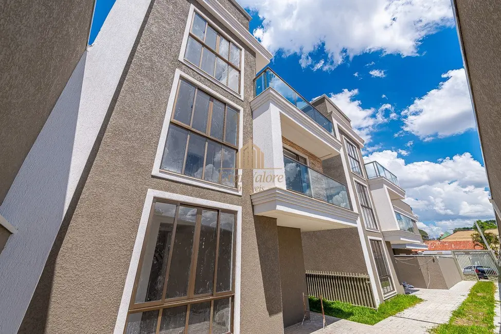 Foto 3 de Sobrado com 3 quartos à venda, 133m2 em Uberaba, Curitiba - PR