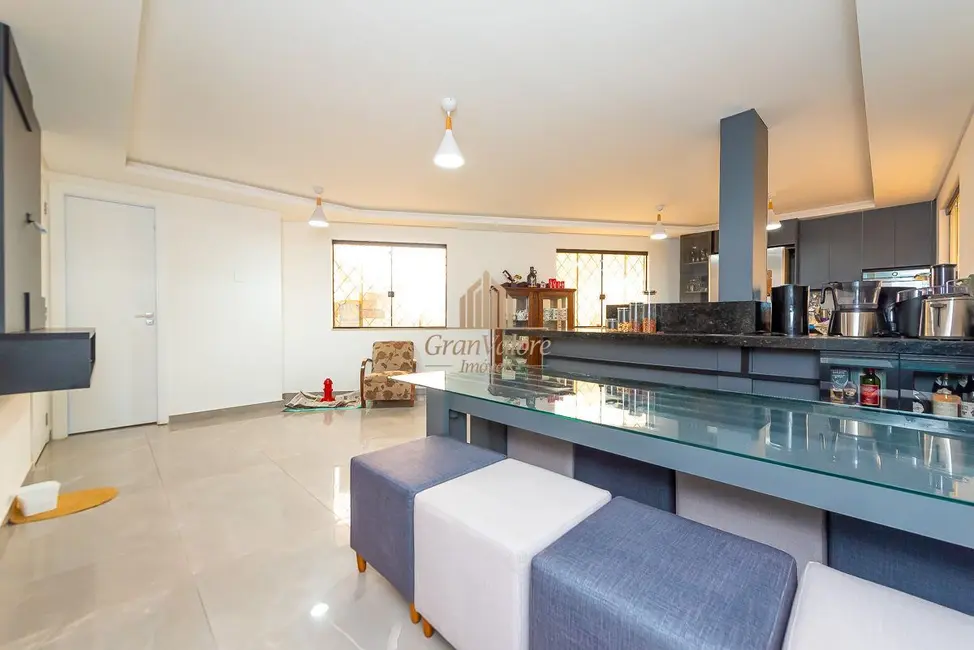 Foto 7 de Sobrado com 3 quartos à venda, 197m2 em Jardim das Américas, Curitiba - PR