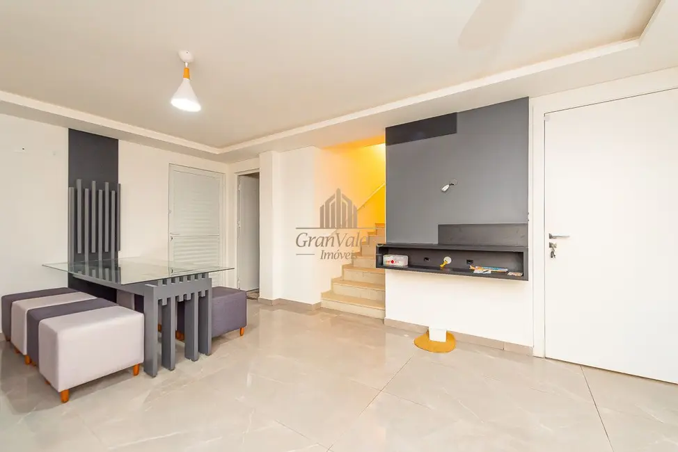 Foto 5 de Sobrado com 3 quartos à venda, 197m2 em Jardim das Américas, Curitiba - PR