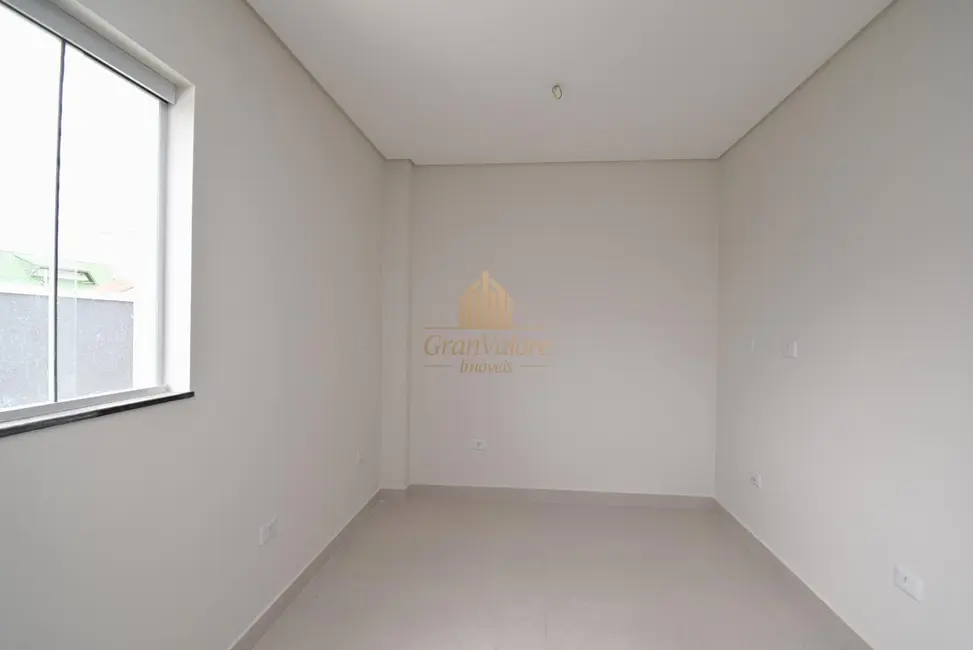 Casa com 3 quartos à venda, 82m2 em Sítio Cercado, Curitiba - PR - imagem 4 Foto 4 de Casa com 3 quartos à venda, 82m2 em Sítio Cercado, Curitiba - PR