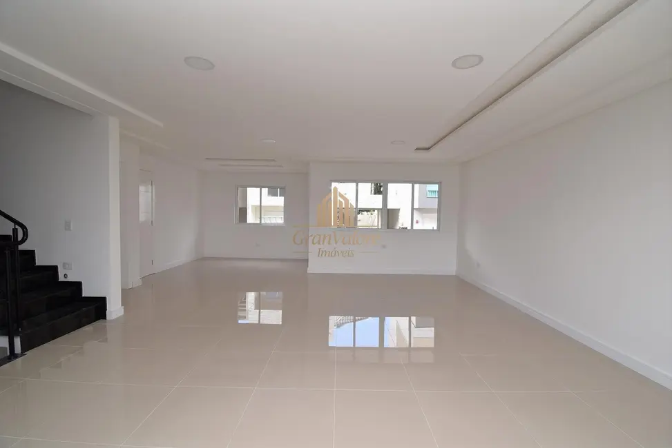 Casa com 3 quartos à venda, 295m2 em Campo Comprido, Curitiba - PR - imagem 5 Foto 5 de Casa com 3 quartos à venda, 295m2 em Campo Comprido, Curitiba - PR