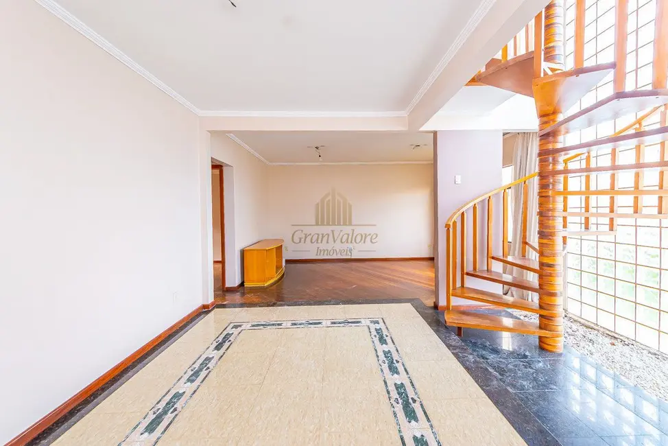 Foto 4 de Casa com 3 quartos à venda, 158m2 em Xaxim, Curitiba - PR