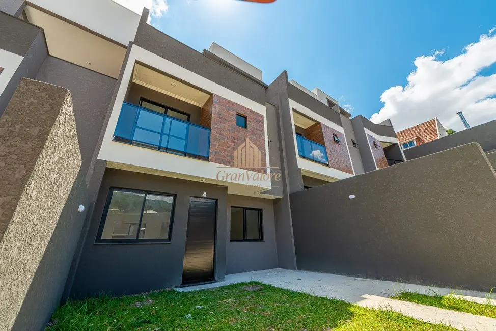 Sobrado com 3 quartos à venda, 119m2 em Uberaba, Curitiba - PR - imagem 7 Foto 7 de Sobrado com 3 quartos à venda, 119m2 em Uberaba, Curitiba - PR