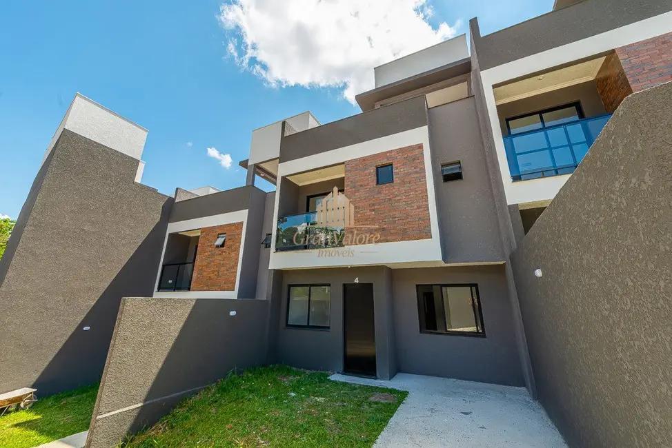 Sobrado com 3 quartos à venda, 119m2 em Uberaba, Curitiba - PR - imagem 6 Foto 6 de Sobrado com 3 quartos à venda, 119m2 em Uberaba, Curitiba - PR