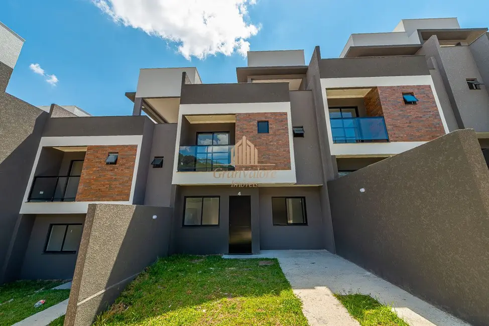 Foto 2 de Sobrado com 3 quartos à venda, 119m2 em Uberaba, Curitiba - PR