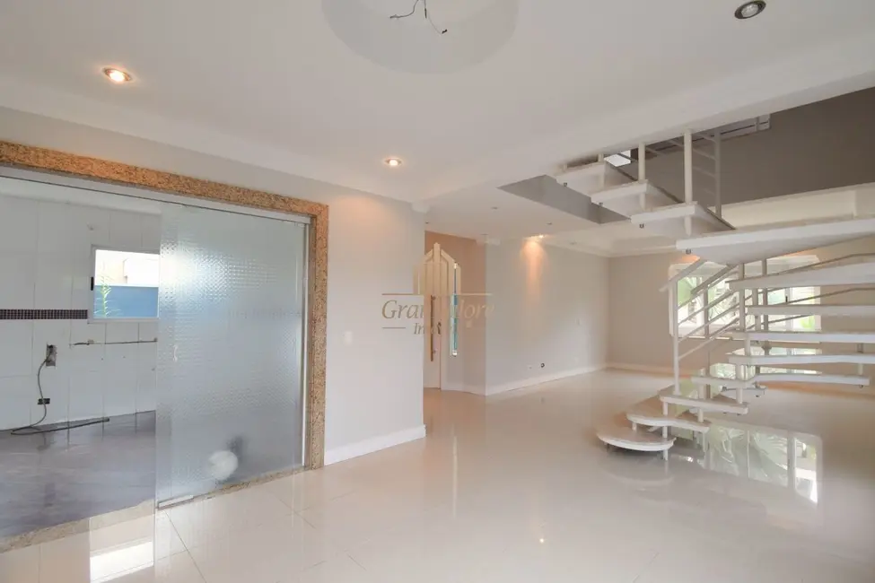 Foto 6 de Casa com 5 quartos à venda, 300m2 em Pinheirinho, Curitiba - PR