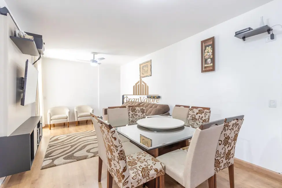 Foto 5 de Apartamento com 2 quartos à venda, 73m2 em Cristo Rei, Curitiba - PR