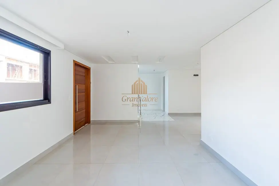 Foto 3 de Casa com 3 quartos à venda, 212m2 em Pinheirinho, Curitiba - PR