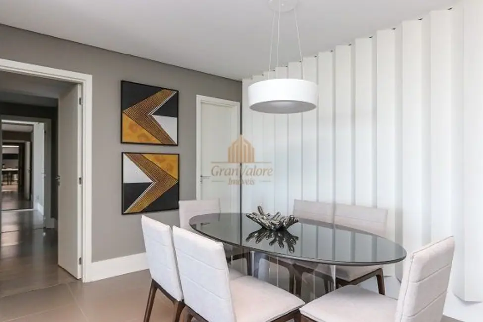 Apartamento com 3 quartos à venda, 111m2 em Bacacheri, Curitiba - PR - imagem 4 Foto 4 de Apartamento com 3 quartos à venda, 111m2 em Bacacheri, Curitiba - PR