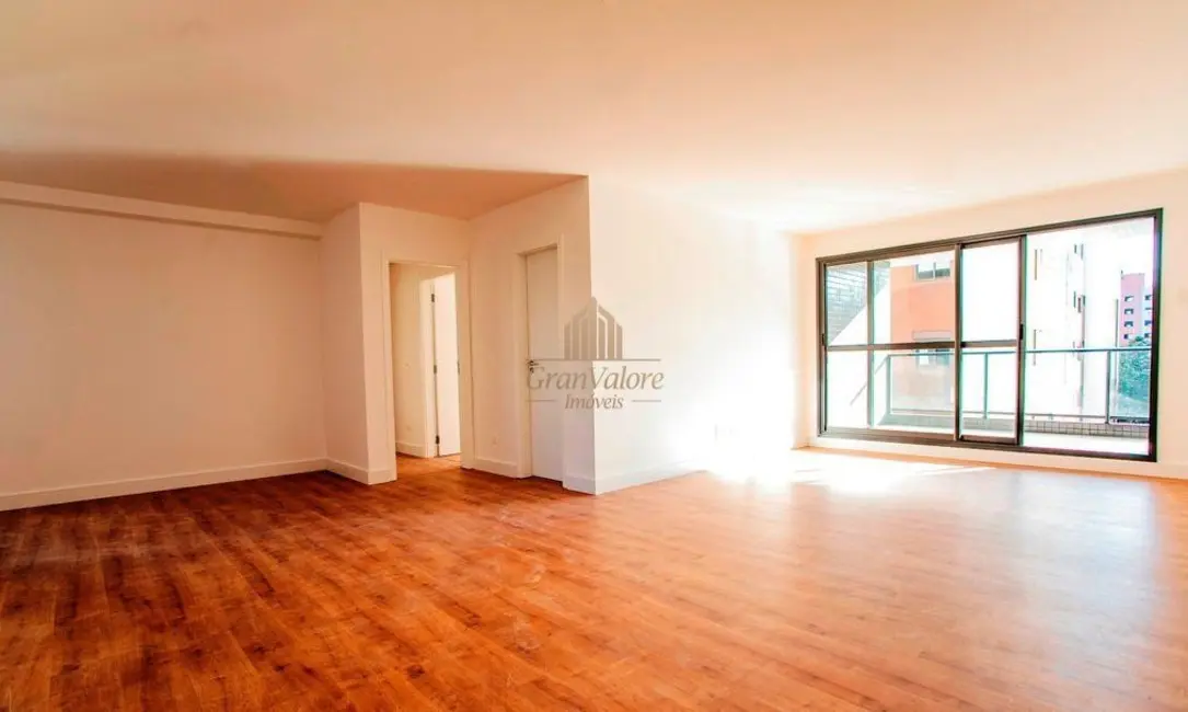 Foto 6 de Apartamento com 3 quartos à venda, 151m2 em Mercês, Curitiba - PR