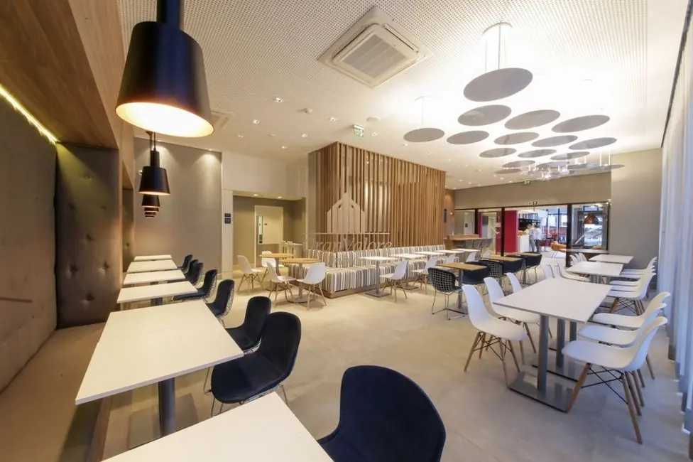 Apartamento com 1 quarto à venda, 36m2 em Batel, Curitiba - PR - imagem 8 Foto 8 de Apartamento com 1 quarto à venda, 36m2 em Batel, Curitiba - PR