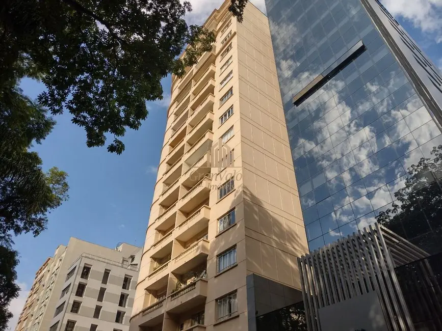 Foto 2 de Apartamento com 3 quartos à venda, 183m2 em Centro, Curitiba - PR
