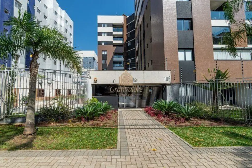 Foto 3 de Apartamento com 3 quartos à venda, 76m2 em Cabral, Curitiba - PR