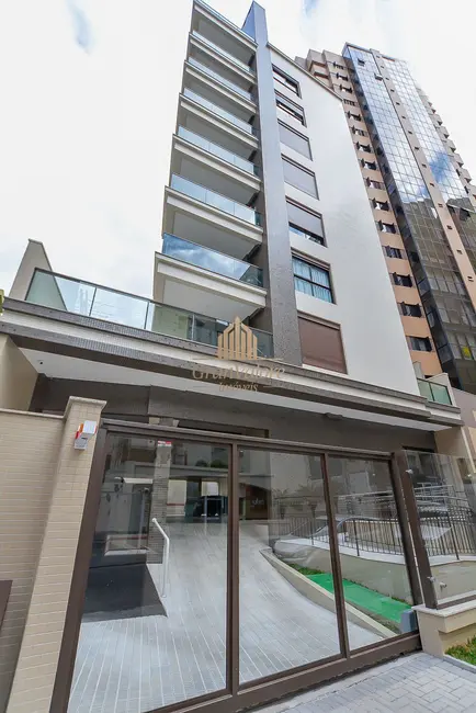 Foto 2 de Apartamento com 1 quarto à venda, 30m2 em Água Verde, Curitiba - PR
