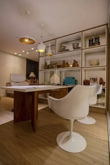 Foto 7 de Sala Comercial à venda, 132m2 em Cristo Rei, Curitiba - PR