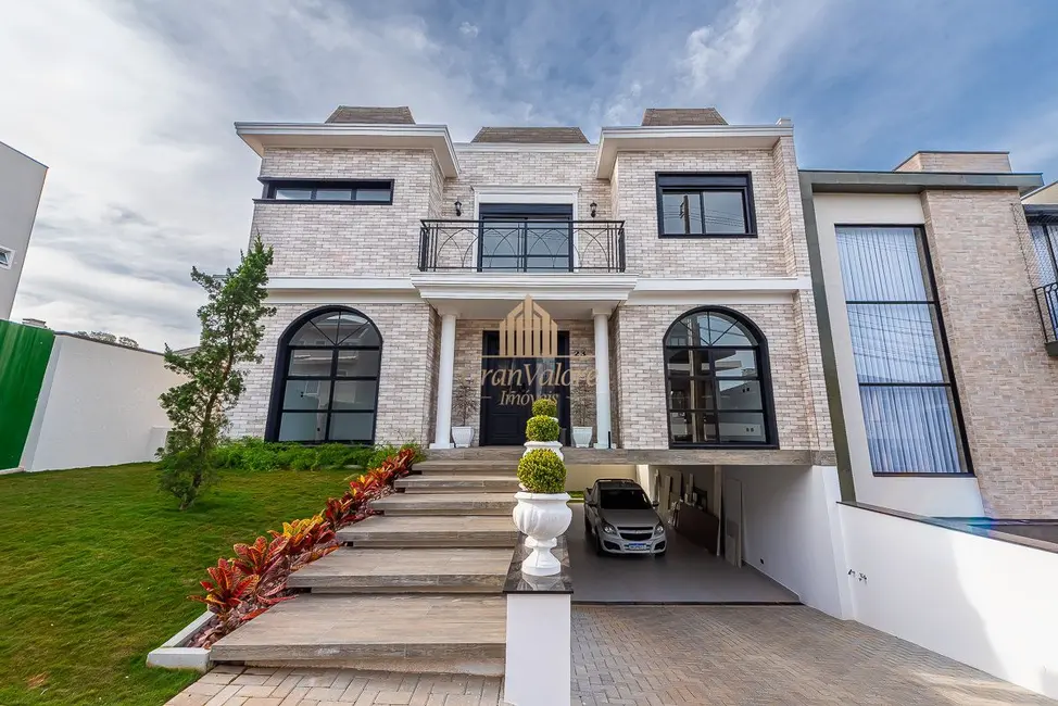 Casa com 4 quartos à venda, 358m2 em Campo Comprido, Curitiba - PR - imagem 1 Foto 1 de Casa com 4 quartos à venda, 358m2 em Campo Comprido, Curitiba - PR