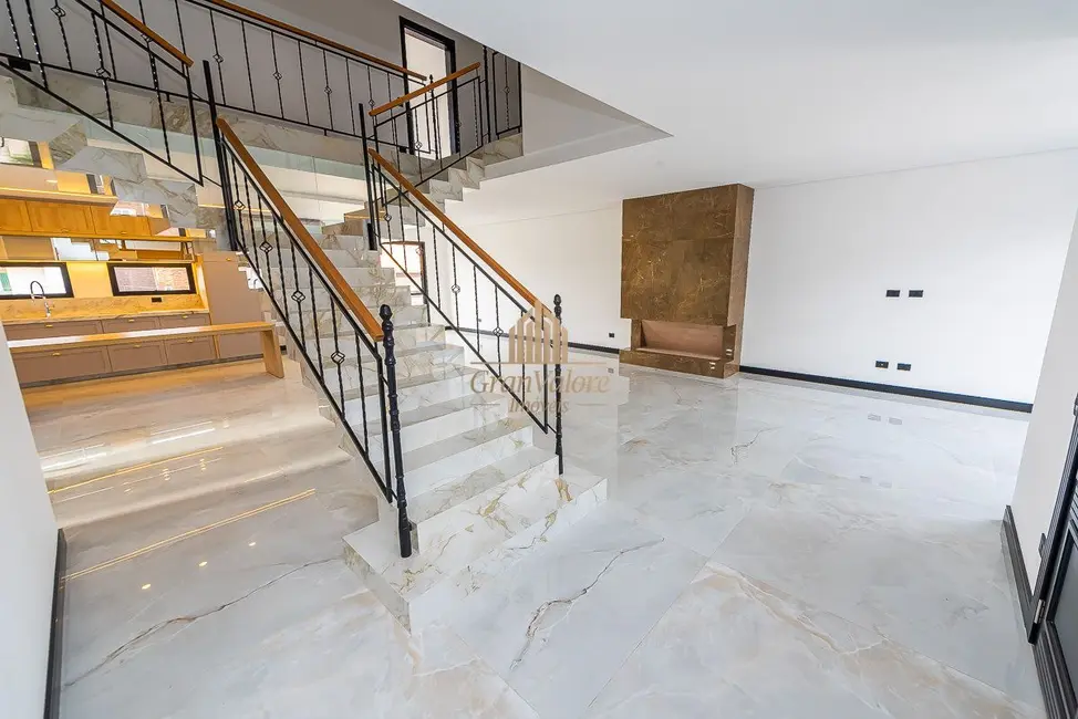 Casa com 4 quartos à venda, 358m2 em Campo Comprido, Curitiba - PR - imagem 3 Foto 3 de Casa com 4 quartos à venda, 358m2 em Campo Comprido, Curitiba - PR