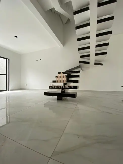 Casa com 3 quartos à venda, 168m2 em Boneca do Iguaçu, Sao Jose Dos Pinhais - PR - imagem 8 Foto 8 de Casa com 3 quartos à venda, 168m2 em Boneca do Iguaçu, Sao Jose Dos Pinhais - PR