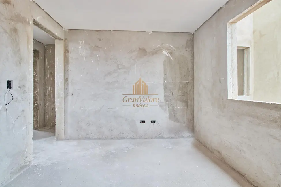 Foto 9 de Sobrado com 3 quartos à venda, 120m2 em Xaxim, Curitiba - PR