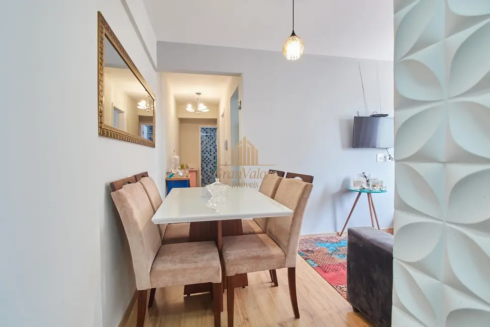 Foto 2 de Apartamento com 2 quartos à venda, 46m2 em Centro, Curitiba - PR