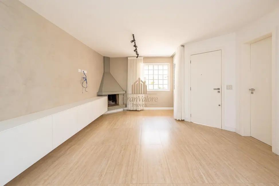 Foto 3 de Casa com 4 quartos à venda, 132m2 em Portão, Curitiba - PR