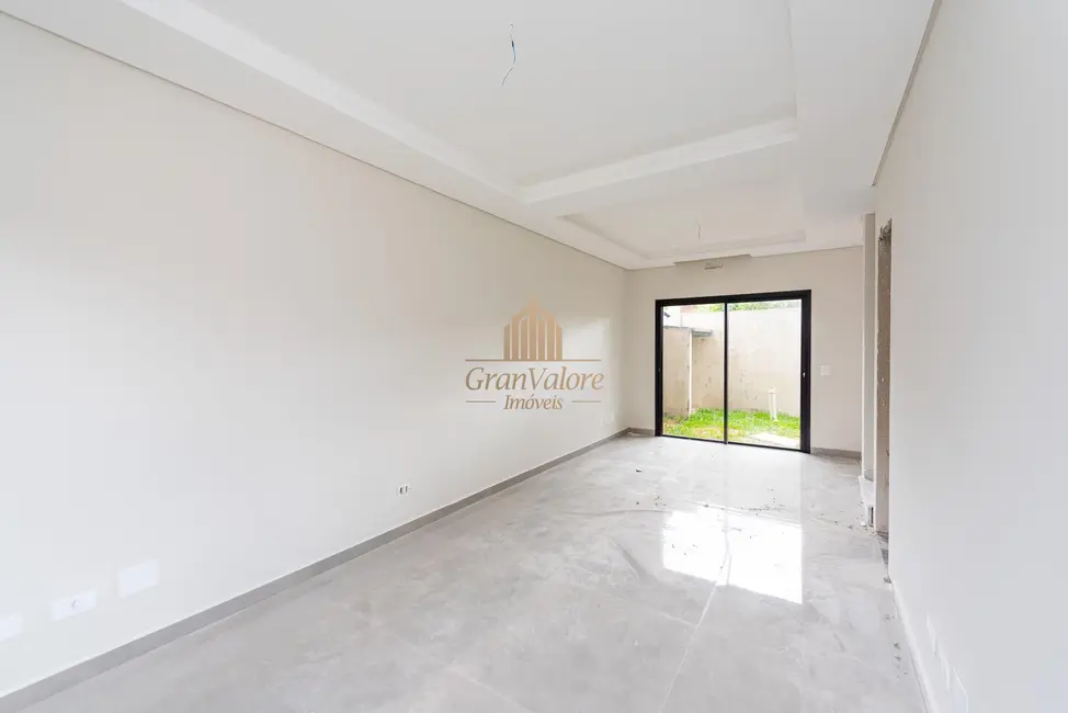 Casa com 4 quartos à venda, 122m2 em Uberaba, Curitiba - PR - imagem 6 Foto 6 de Casa com 4 quartos à venda, 122m2 em Uberaba, Curitiba - PR