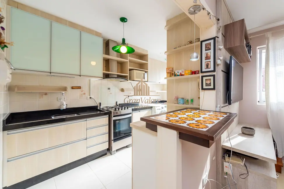 Apartamento com 2 quartos à venda, 55m2 em Bigorrilho, Curitiba - PR - imagem 4 Foto 4 de Apartamento com 2 quartos à venda, 55m2 em Bigorrilho, Curitiba - PR