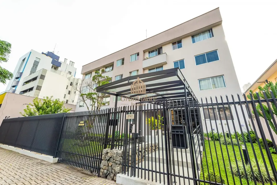 Apartamento com 2 quartos à venda, 55m2 em Bigorrilho, Curitiba - PR - imagem 8 Foto 8 de Apartamento com 2 quartos à venda, 55m2 em Bigorrilho, Curitiba - PR