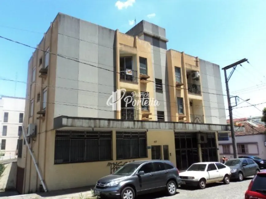 Foto 1 de Apartamento com 2 quartos para alugar, 60m2 em Centro, Santa Maria - RS