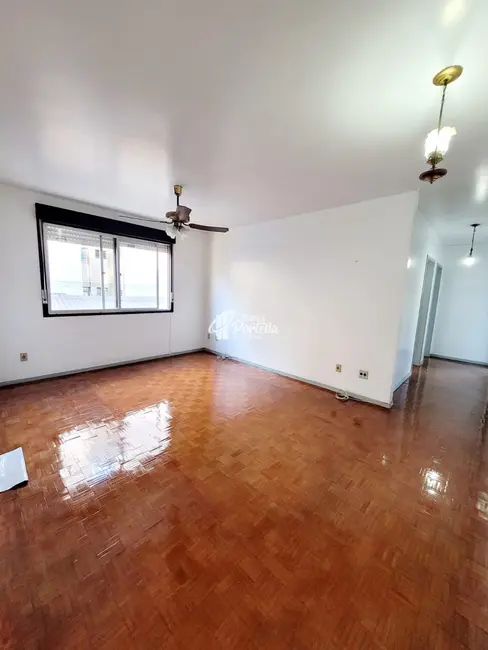 Apartamento com 3 quartos para alugar, 120m2 em Centro, Santa Maria - RS - imagem 2 Foto 2 de Apartamento com 3 quartos para alugar, 120m2 em Centro, Santa Maria - RS