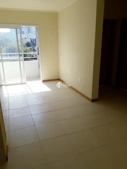Foto 2 de Apartamento com 2 quartos à venda, 70m2 em Nonoai, Santa Maria - RS