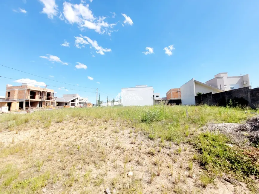 Foto 1 de Terreno / Lote à venda, 375m2 em Pé de Plátano, Santa Maria - RS